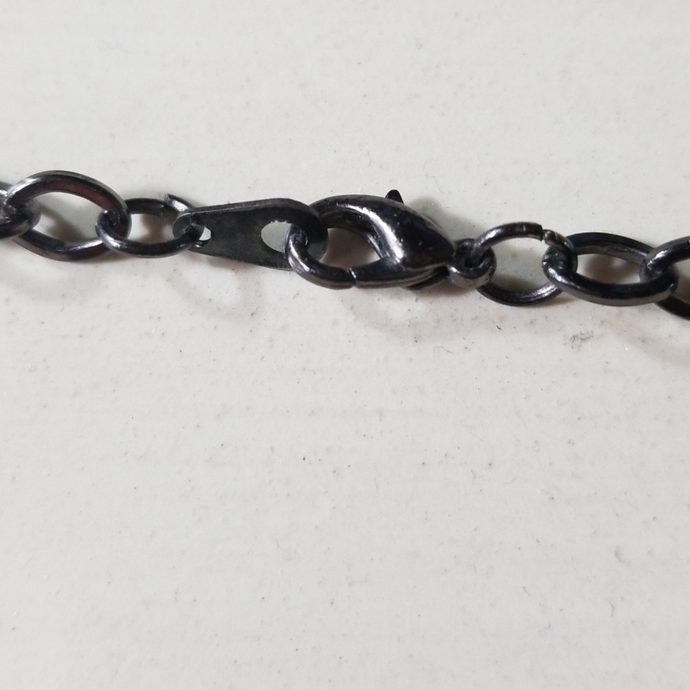 Long necklace - Picture 5 of 5